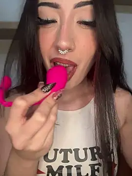 AbbySecrets- online show from April 2026 07:53:02 PM