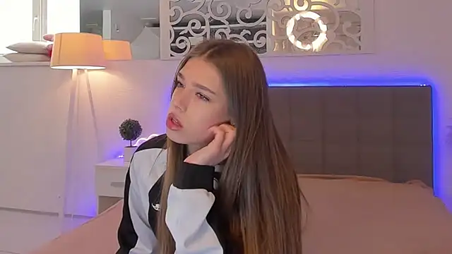melissacrayzy online show from April 2026 05:32:02 AM