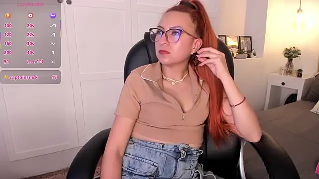 Snapshot of fer_angel_ chatting on March 2025 04:28:02 PM fer angel online show from March 2025 04:28:02 PM