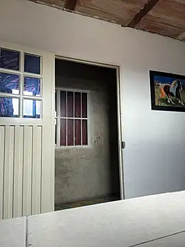 Emma Giraldo online show from February 2026 02:38:01 PM