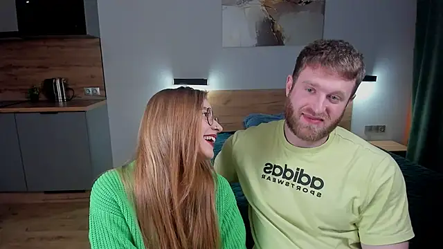 Enjoy everymoment  online show from February 2025 08:41:01 PM