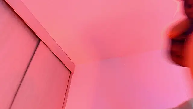 Snapshot of Alyssia_Collins chatting on October 2025 06:21:02 AM Alyssia Collins online show from October 2025 06:21:02 AM