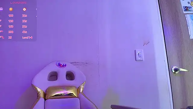 Snapshot of Raichell_ chatting on October 2025 03:15:02 AM Raichell online show from October 2025 03:15:02 AM