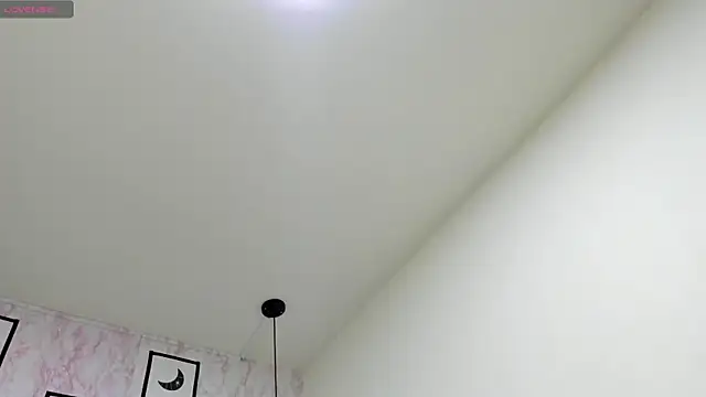 Snapshot of Raichell_ chatting on April 2026 03:51:02 AM Raichell online show from April 2026 03:51:02 AM