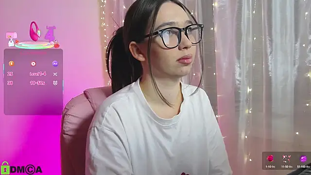 Arianahot777 online show from September 2025 09:31:01 PM