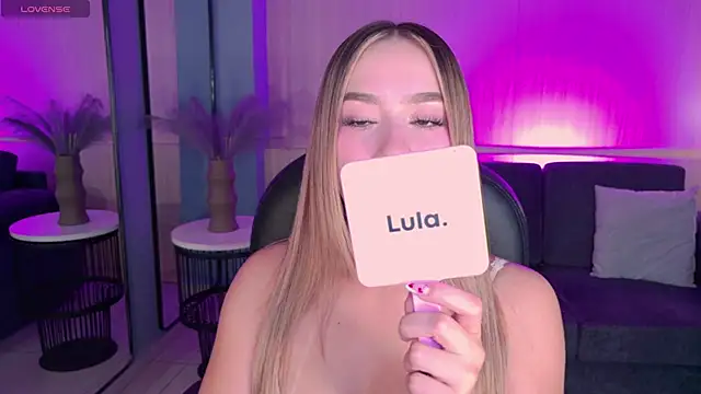 AmaiaHaywood online show from October 2025 04:42:01 AM