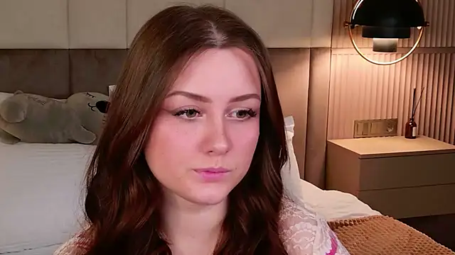 Kendra Parlow online show from February 2026 08:23:01 PM