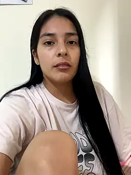 Snapshot of ariana_sweet87 chatting on November 2025 06:11:02 PM ariana sweet87 online show from November 2025 06:11:02 PM