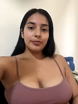 Snapshot of ariana_sweet87 chatting on December 2025 06:27:01 PM ariana sweet87 online show from December 2025 06:27:01 PM