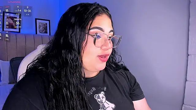 Snapshot of _michel_bbw chatting on May 2026 03:03:02 AM michel bbw online show from May 2026 03:03:02 AM
