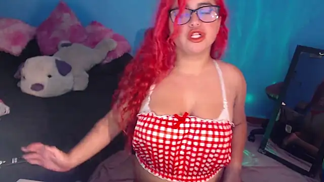 EstefyTabbo online show from March 2026 10:18:02 AM