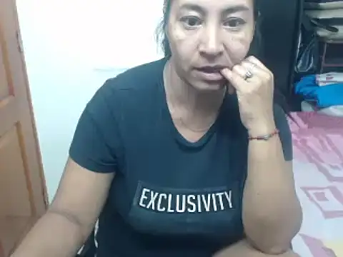 Siblleyx online show from January 2025 05:31:01 PM