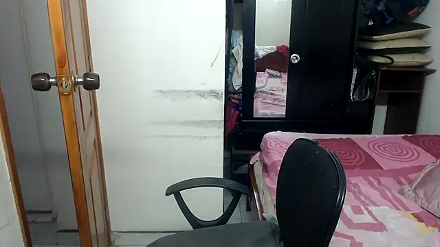 Siblleyx online show from January 2025 07:53:02 PM