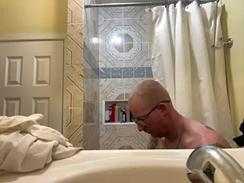 Snapshot of ClimbedCaelum chatting on January 2026 05:09:01 AM ClimbedCaelum online show from January 2026 05:09:01 AM