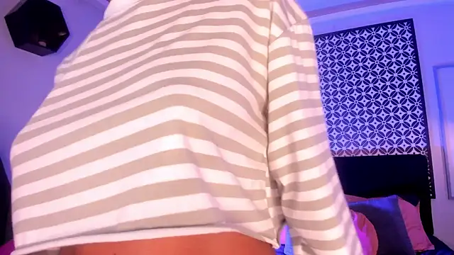 Gigi Strawberry online show from March 2025 07:37:01 AM