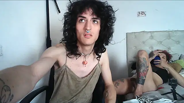 Snapshot of Penygirl chatting on December 2025 01:32:02 AM Penygirl online show from December 2025 01:32:02 AM