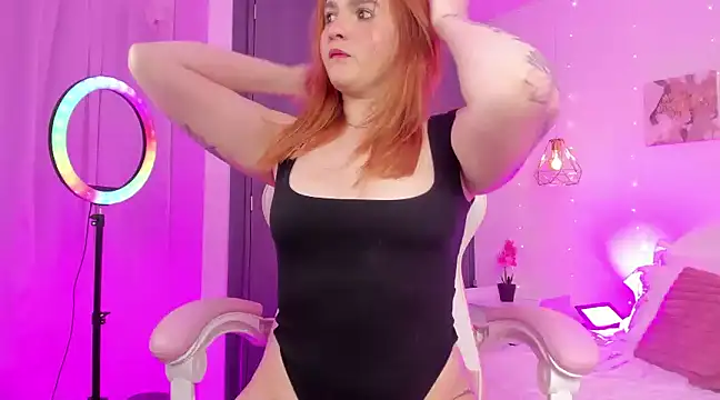 whiteatenea online show from February 2025 04:37:01 AM