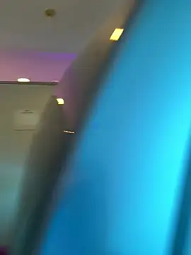 Snapshot of Lars-Lola chatting on March 2025 10:30:02 AM Lars-Lola online show from March 2025 10:30:02 AM