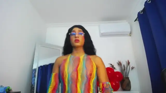 Snapshot of Karla_Dior7 chatting on February 2025 03:27:01 PM Karla Dior7 online show from February 2025 03:27:01 PM