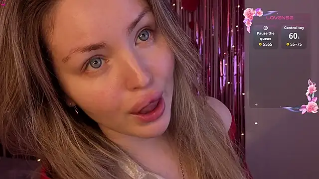 Lora Rosee online show from April 2026 12:03:01 PM
