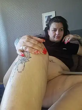 CannabisQueenn online show from June 2026 08:29:02 AM