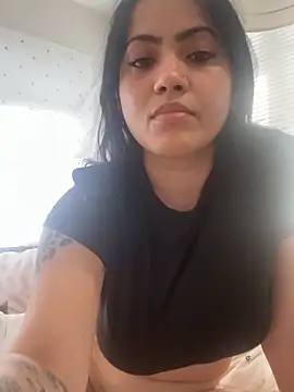 Snapshot of nadia06 chatting on February 2025 11:10:02 PM nadia06 online show from February 2025 11:10:02 PM