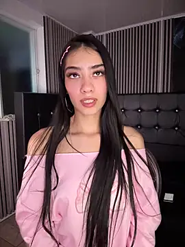 Snapshot of TayylorSexx chatting on February 2026 03:25:01 AM TayylorSexx online show from February 2026 03:25:01 AM