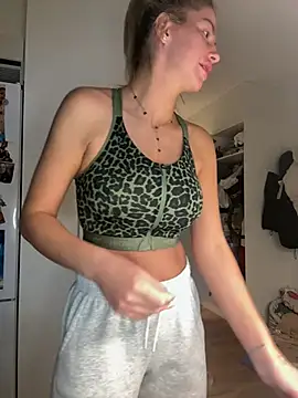 nickybabieh online show from March 2025 06:59:02 PM