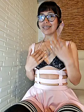 Luna 7 777 online show from March 2025 05:10:02 AM