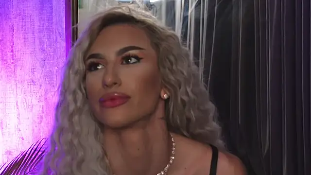 KarlaBart online show from October 2025 07:53:01 PM