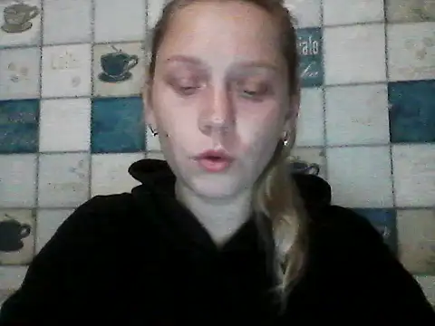 Snapshot of Anna_wey chatting on April 2026 06:38:01 PM Anna wey online show from April 2026 06:38:01 PM