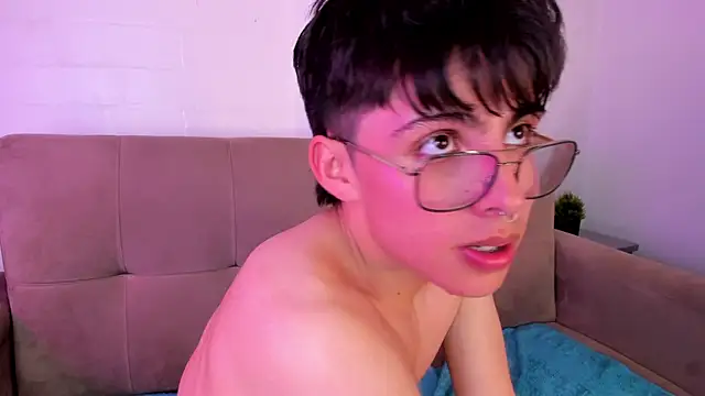 PepperTwink online show from March 2025 04:35:02 PM