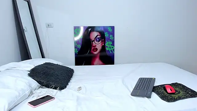 Snapshot of andrea_cherryy chatting on September 2025 03:34:01 PM andrea cherryy online show from September 2025 03:34:01 PM