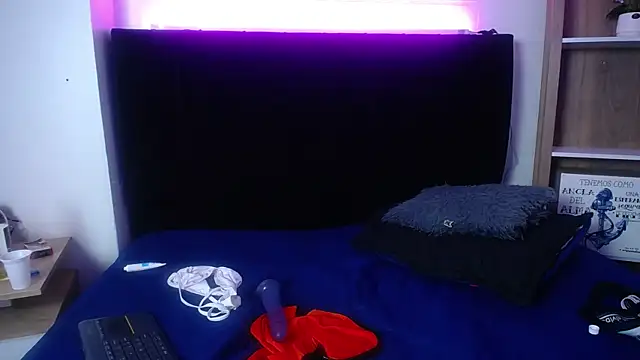 Snapshot of Nikkenyx chatting on March 2025 12:34:02 AM Nikkenyx online show from March 2025 12:34:02 AM