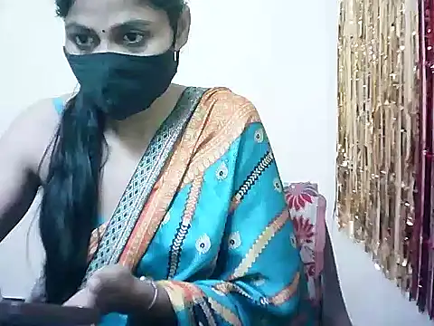 Snapshot of Rubi-Ji chatting on February 2025 10:10:02 PM Rubi-Ji online show from February 2025 10:10:02 PM