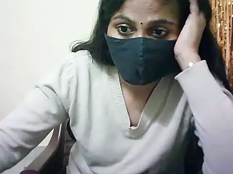 Snapshot of Rubi-Ji chatting on February 2025 02:43:02 PM Rubi-Ji online show from February 2025 02:43:02 PM