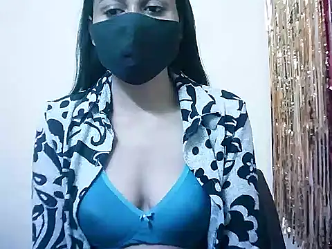 Snapshot of Rubi-Ji chatting on March 2025 10:22:02 PM Rubi-Ji online show from March 2025 10:22:02 PM