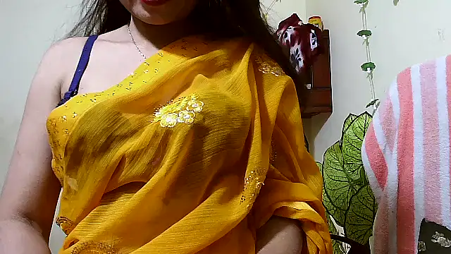 Snapshot of Rubi-Ji chatting on November 2025 05:40:01 AM Rubi-Ji online show from November 2025 05:40:01 AM