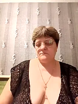 ElzaJewel online show from April 2026 01:02:02 PM
