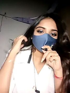 Snapshot of RAYI_01 chatting on March 2025 06:53:02 PM RAYI 01 online show from March 2025 06:53:02 PM