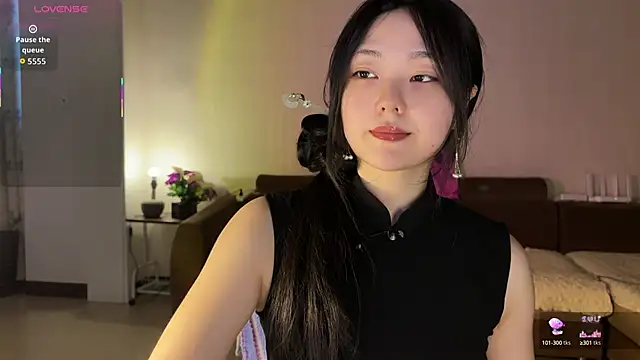 Snapshot of nanaliu6 chatting on October 2025 10:45:01 AM nanaliu6 online show from October 2025 10:45:01 AM