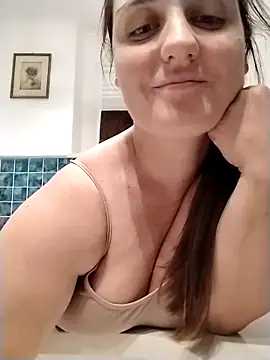 Snapshot of PrincessEileen89 chatting on September 2025 10:10:02 PM PrincessEileen89 online show from September 2025 10:10:02 PM