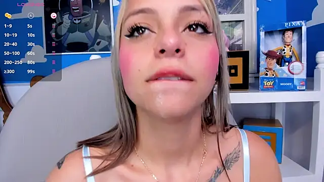 Snapshot of miss__lizeth chatting on February 2025 09:11:02 PM miss lizeth online show from February 2025 09:11:02 PM