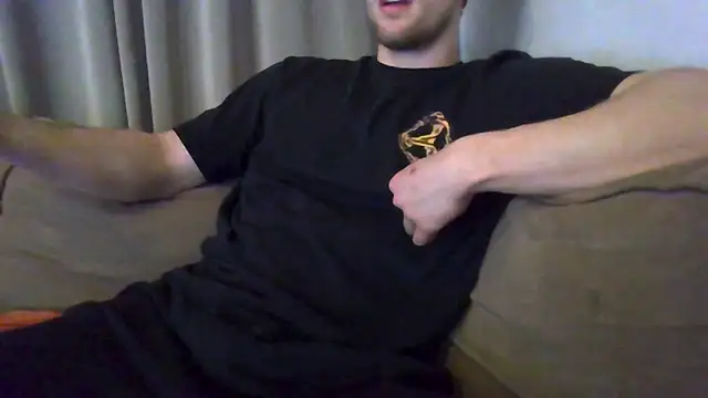 pietjepuk1310 online show from February 2026 09:03:02 AM