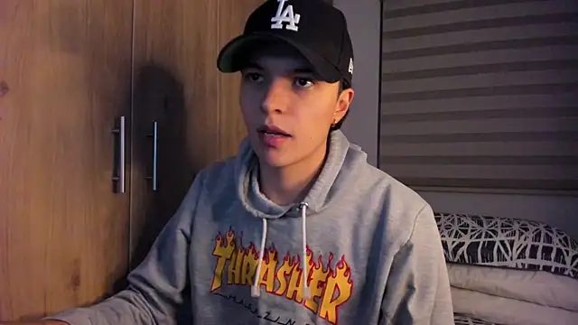 Mastrangelo xxx online show from September 2025 04:45:01 AM