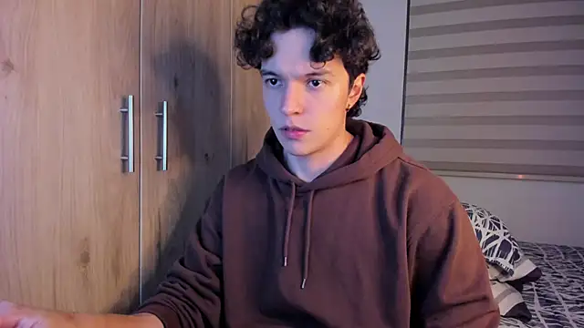 Mastrangelo xxx online show from October 2025 04:21:02 AM