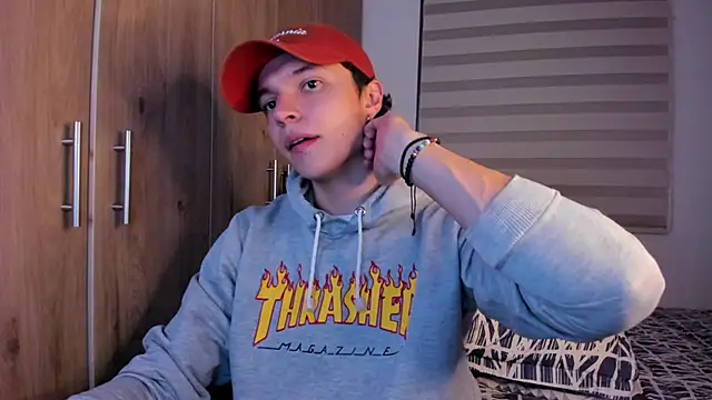 Mastrangelo xxx online show from October 2025 03:53:01 AM