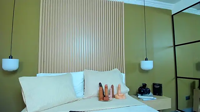 JessyCream online show from April 2026 08:47:01 PM