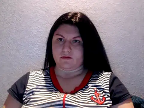 KiraSwee online show from March 2025 06:01:02 PM