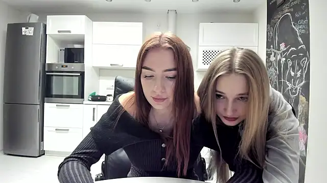 Snapshot of lisenok chatting on November 2025 07:26:02 PM lisenok online show from November 2025 07:26:02 PM